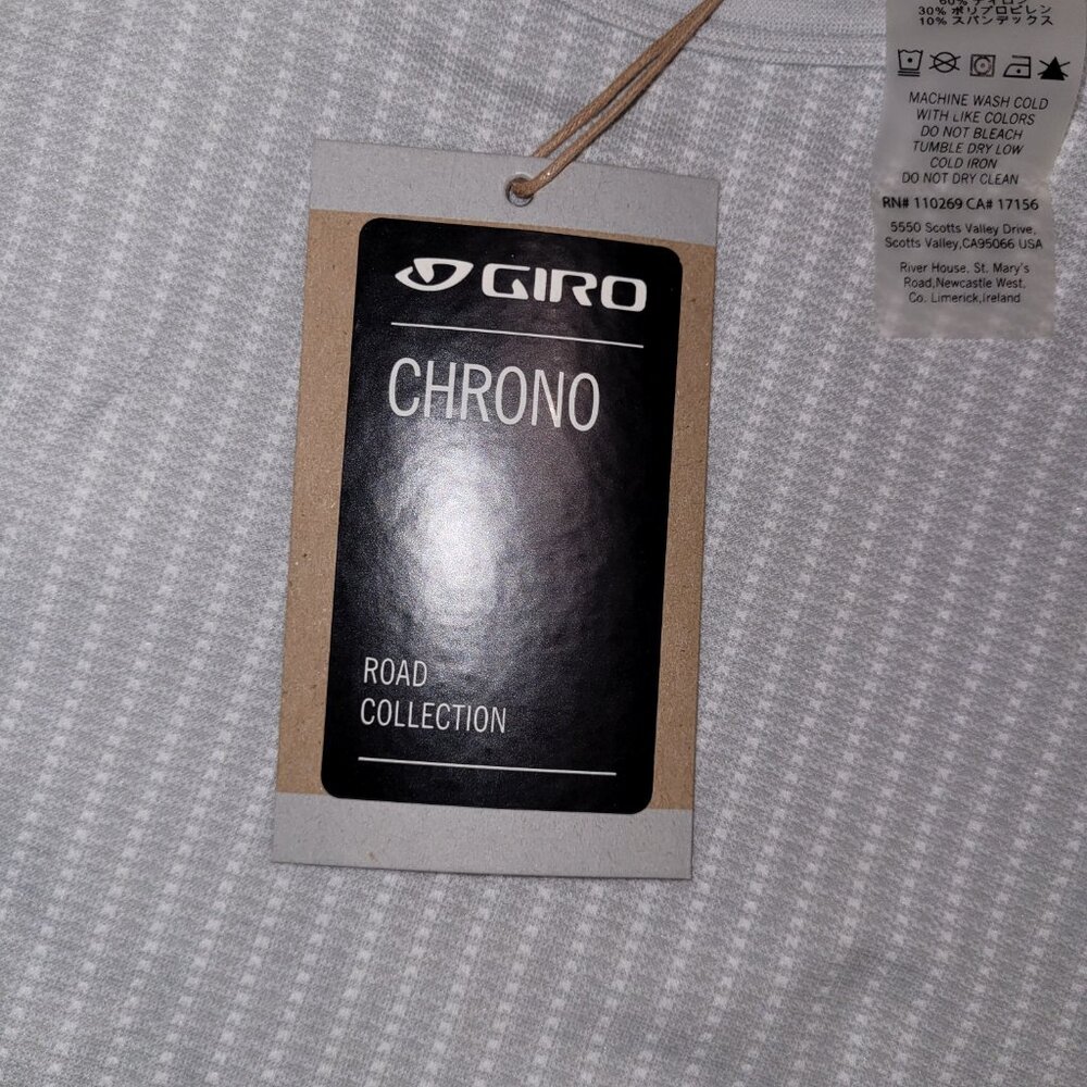 Giro Women's Chrono Short Sleeve Base Layer, White, Size S/M Retail $75 - Picture 6 of 12